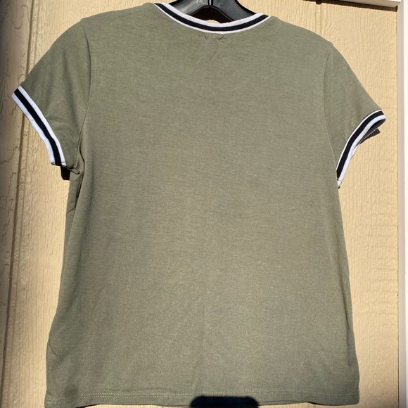 Guess Olive Green Shirt - Picture 3 of 5